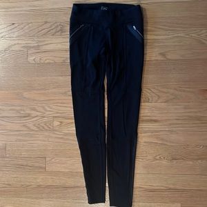 Athleta girls black leggings
